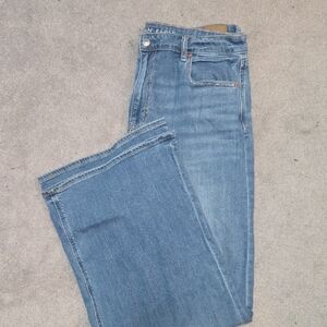 American Eagle Super High Rise Baggy Wide Leg Jeans
